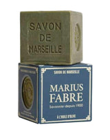 Marius Fabre Marseiller Kernseife mit Olivenöl als grüner Seifenwürfel auf der Originalverpackung