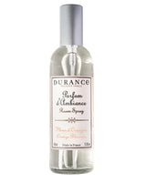 Durance Raumspray Fleur d'Oranger in transparenter Flasche mit silbernem Sprühkopf auf neutralem Hintergrund
