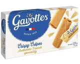 Gavottes knusprige Crêpes Original in blau-weißer Verpackung mit knusprigen Crêpe-Röllchen und einzeln verpackter Waffel.
