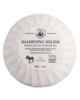 Festes Shampoo von La Maison du Savon de Marseille mit dem Duft Eselsmilch in zartem Seidenpapier eingewickelt
