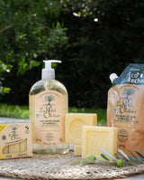 Le Petit Olivier Marseiller Seifen mit Glycerin als feste Seifen, Flüssigseife und Nachfüllpack mit Olivenzweigen